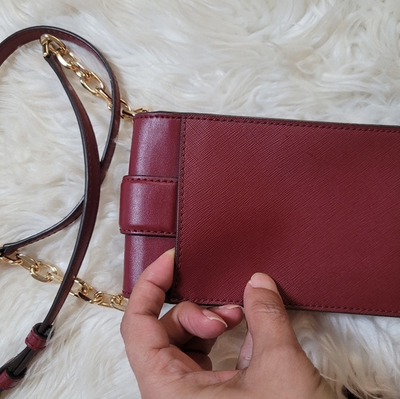 MICHAEL KORS CARMEN SMALL NS PHONE CROSSBODY BAG MULBERRY - Picture 7 of 7